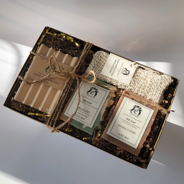 The Elchemist Discovery Soap Set - Wellfleet and Oatmeal & Honey Soap, White Pine Soap Dish and Soap Saver Bag
